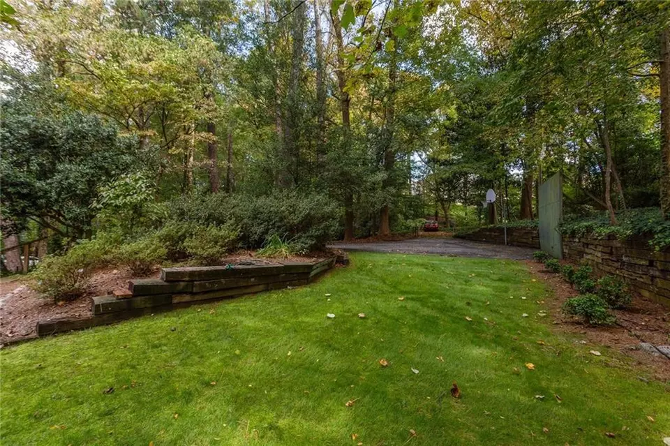 Exterior - 3641 Northside Dr NW, Atlanta, GA 30305 photo 8 of 12