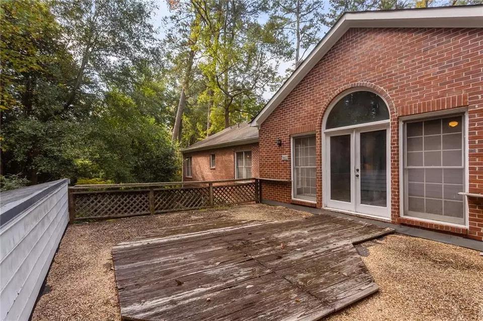 Exterior - 3641 Northside Dr NW, Atlanta, GA 30305 photo 3 of 12