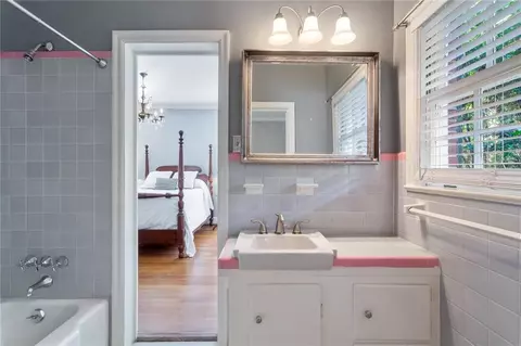 Bath - 3641 Northside Dr NW, Atlanta, GA 30305 photo 1 of 8