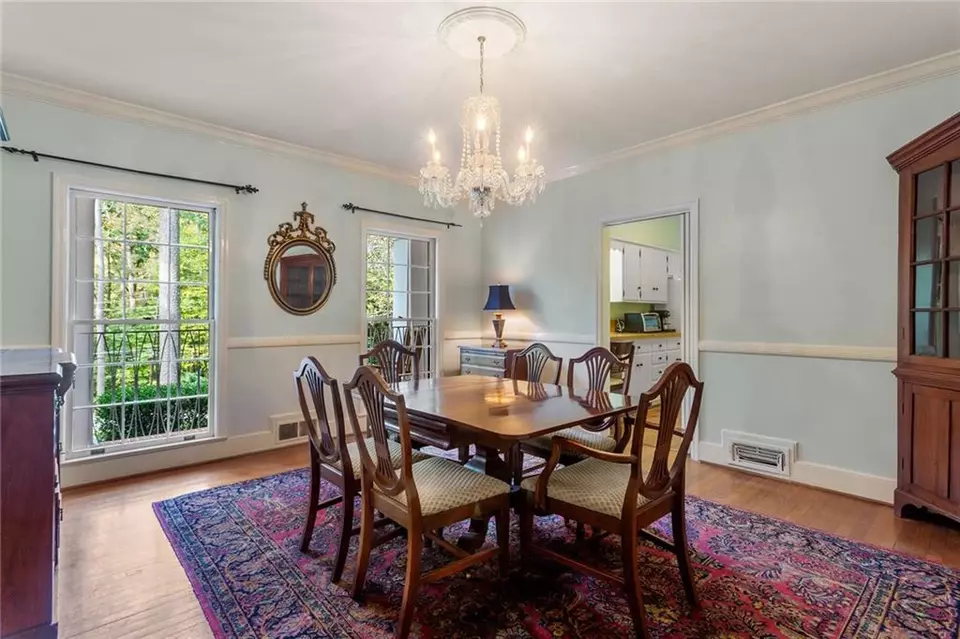 Dining - 3641 Northside Dr NW, Atlanta, GA 30305 photo 5 of 6