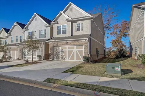 373 Cherryhill Ln, Woodstock, GA 30188