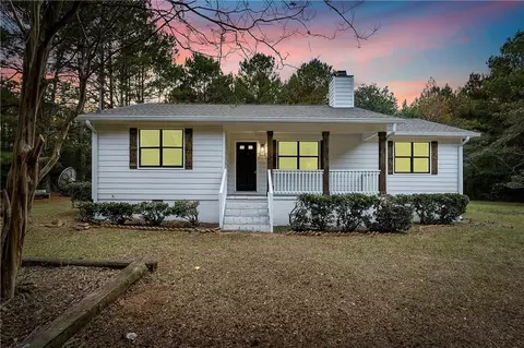 595 Dolly Harris Rd, Senoia, GA 30276