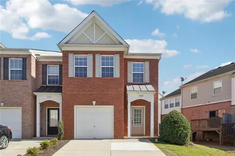 2243 Hawks Bluff Trl, Lawrenceville, GA 30044