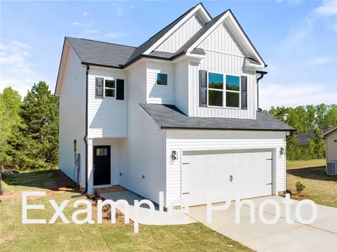 180 Salome Dr, Clarkesville, GA 30523