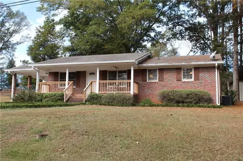 649 Hillside Dr, Cedartown, GA 30125