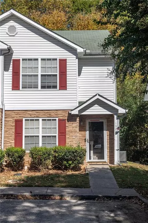 198 Hiram Ter, Hiram, GA 30141