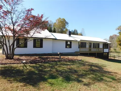 4408 Sardis Dr, Gainesville, GA 30506
