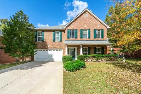 5526 Mossy View Dr, Douglasville, GA 30135