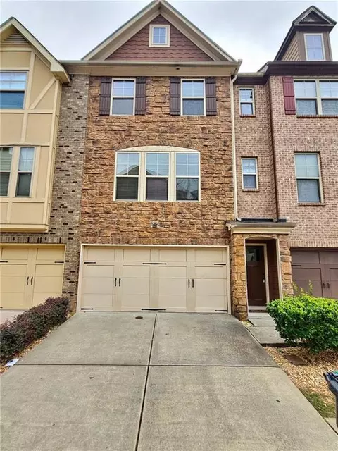 3020 Hallmark Ln, Buford, GA 30519