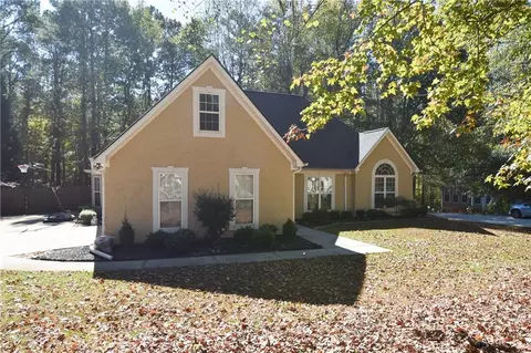 55 Chapman Oak Dr, Newnan, GA 30265