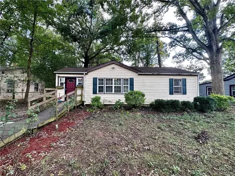 4189 Lindsey Dr, Decatur, GA 30035