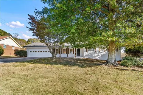 2874 Eldorado Pl, Snellville, GA 30078