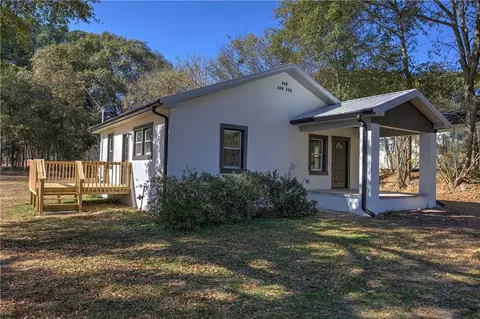 18 Grassdale Rd, Cartersville, GA 30120