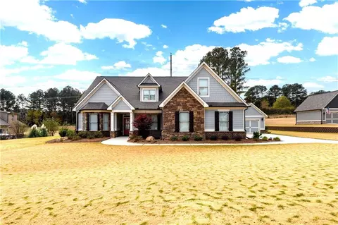 2813 Brockington Creek Pass, Monroe, GA 30656