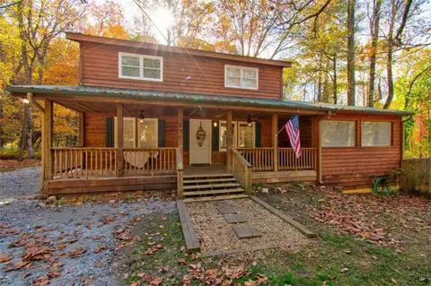 218 Merrydale Ln, Clayton, GA 30525