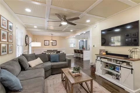 2753 Hawaii Ct, Decatur, GA 30033