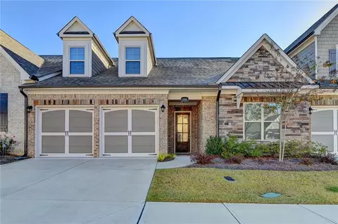 5765 Dalton Rdg, Suwanee, GA 30024
