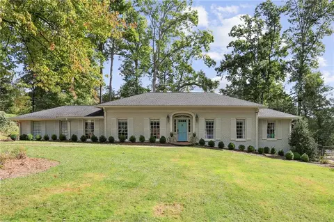 4775 Brinkley Ln, Sandy Springs, GA 30342