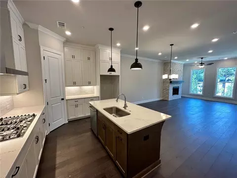 148 Everley Walk #2, Alpharetta, GA 30009