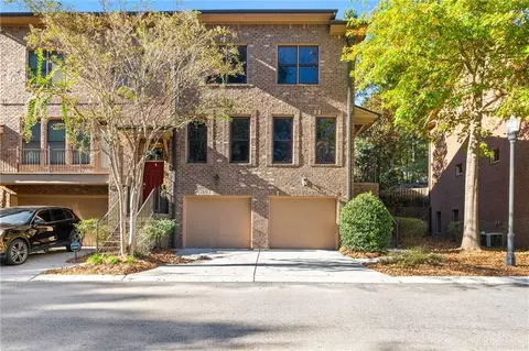 3350 Chestnut Woods Cir, Doraville, GA 30340