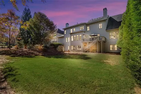 348 Battlefield Creek Dr, Marietta, GA 30064