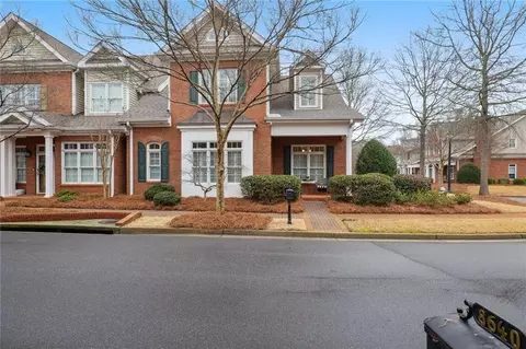 8510 Parker Pl, Roswell, GA 30076