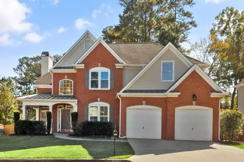 2600 E Madison Dr, Dunwoody, GA 30360