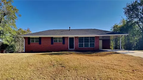 355 Canterbury Dr, Jonesboro, GA 30238