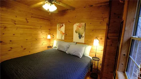 Bedroom - 2976 Old Highway 2, Cisco, GA 30708 photo 7 of 9