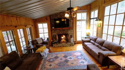 Living - 2976 Old Highway 2, Cisco, GA 30708 photo 5 of 5