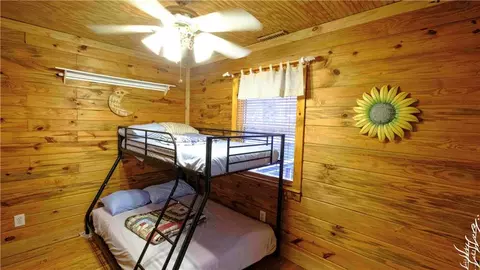 Bedroom - 2976 Old Highway 2, Cisco, GA 30708 photo 4 of 9