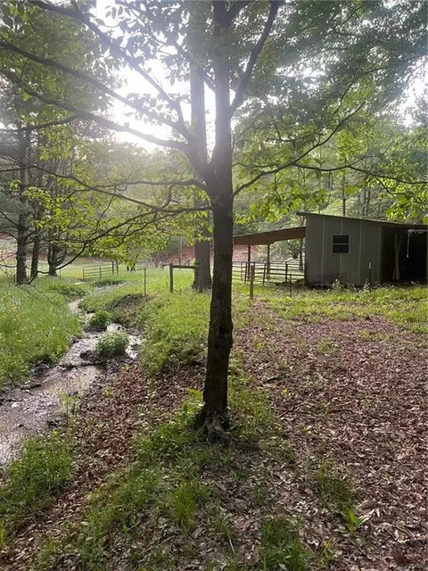 Exterior - 2976 Old Highway 2, Cisco, GA 30708 photo 4 of 8