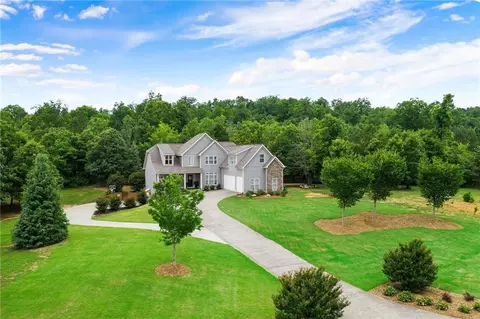 13 Charismatic Rd SW, Rome, GA 30161