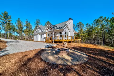 1072 Oak Hill Rd, Ellijay, GA 30540
