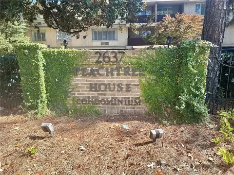 2637 Peachtree Rd NE #207, Atlanta, GA 30305