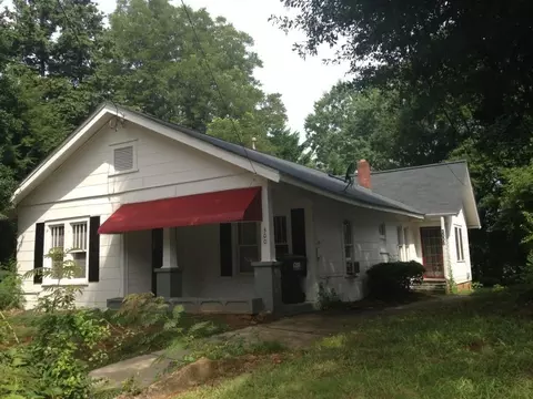 300 Ridgewood Ave, Gainesville, GA 30501