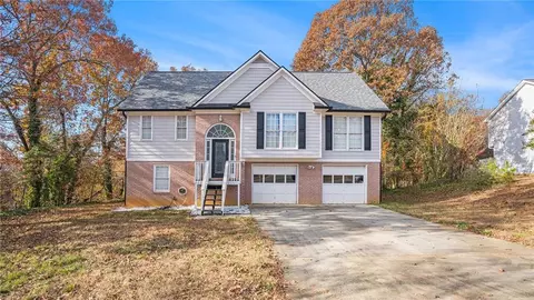 30 Etowah Ridge Dr SW, Cartersville, GA 30120