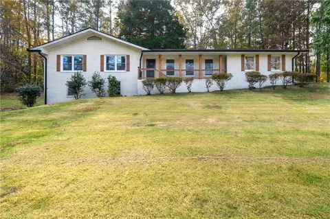 6370 Newborn Dr, Atlanta, GA 30349