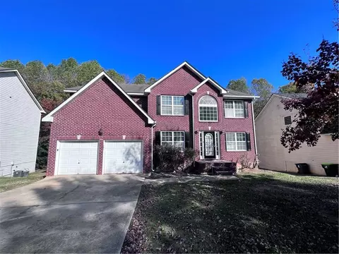 285 Buckingham Ln, Fairburn, GA 30213