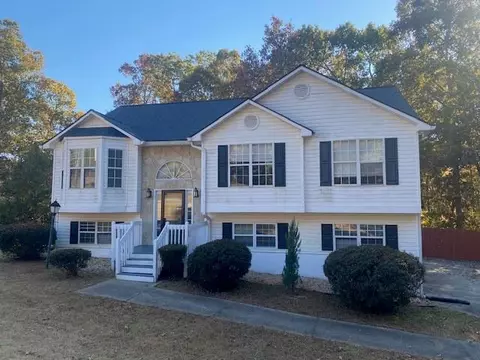 2429 Cheyenne Ct, Douglasville, GA 30135