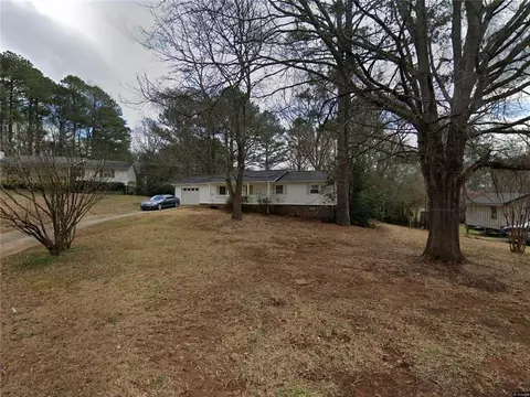 2978 Tiller Trl, Stone Mountain, GA 30087