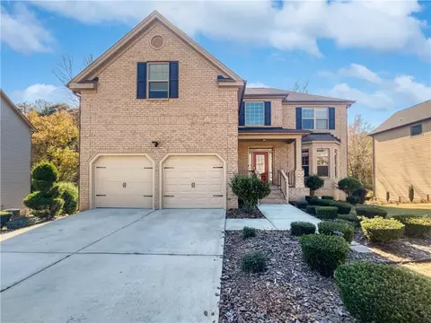 2575 Brittany Park Cv, Ellenwood, GA 30294