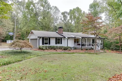 2530 Bonnie Brae Rd, Cumming, GA 30041
