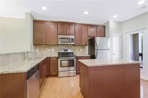 3031 Quantum Ln, Chamblee, GA 30341 photo 9