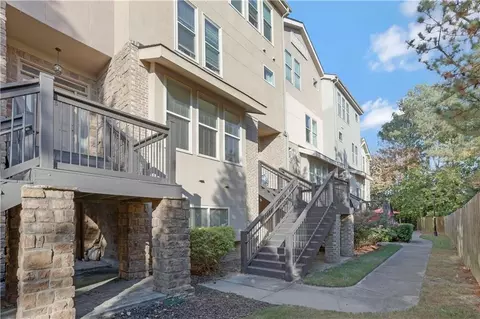 3031 Quantum Ln, Chamblee, GA 30341 photo 2