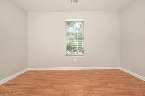 235 Nicki Ct, Hampton, GA 30228 photo 6