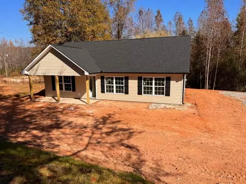 117 Waycaster Cir, Dahlonega, GA 30533