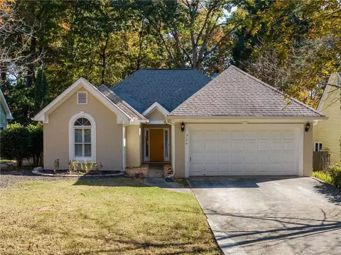 3176 Oakhill Pl, Decatur, GA 30033