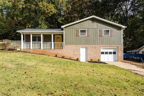 3924 Cindy Dr, Douglasville, GA 30135