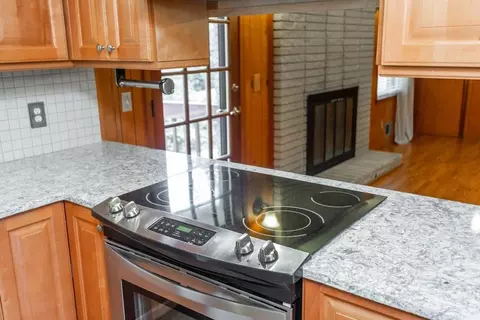311 E Valley Dr, Marietta, GA 30068 photo 16